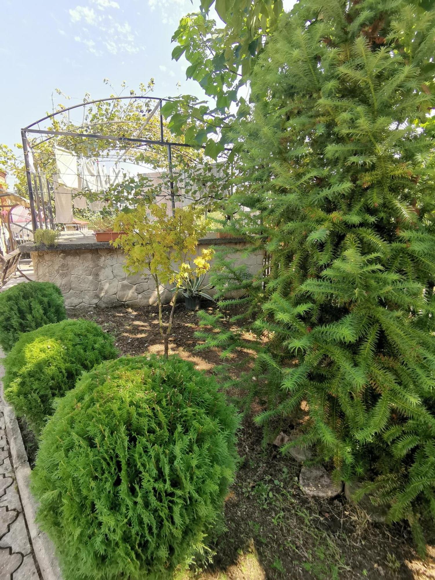 Villa Platinum Цкалтубо Екстериор снимка